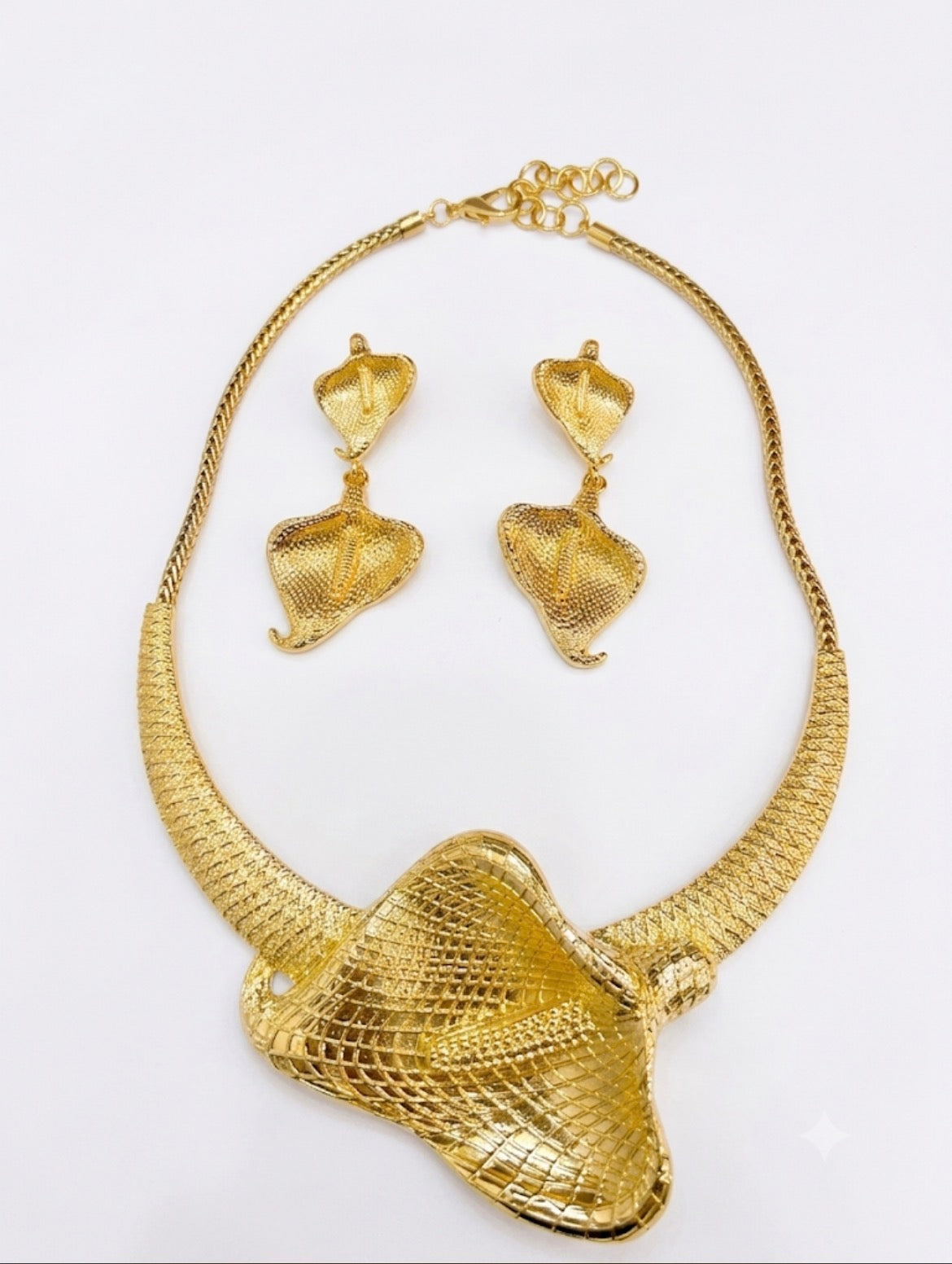 Conjunto Jásmen